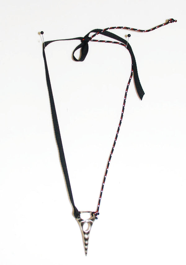 RUI Sterling Silver Claw Pendant Necklace RSS23AC02 Ash&sliver Distressed